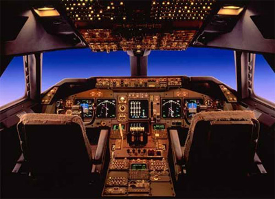 Name:  747_cockpit-2006.03.25-18.08.07.jpg
Views: 933
Size:  114.5 KB